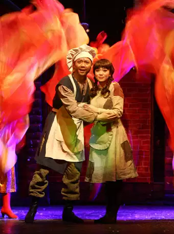 中国儿童剧场儿童剧《卖火柴的小女孩》